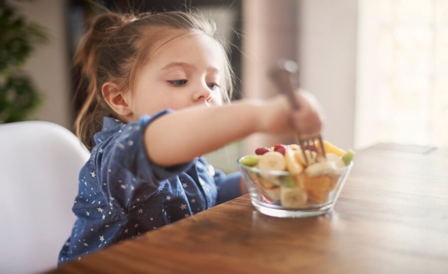 Delicious & Healthy Vegan Snacks for Kids: Parent's Guide