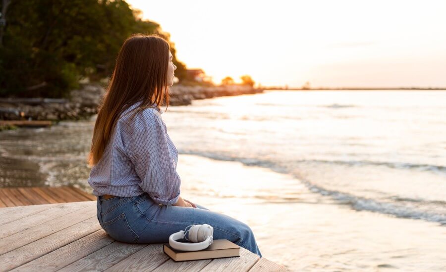 Embracing Mindfulness: Finding Balance in a Digital World