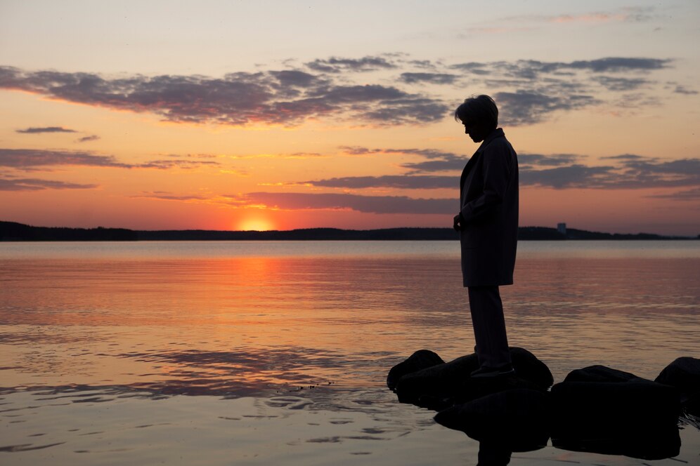 Dealing with ghosting in relationships