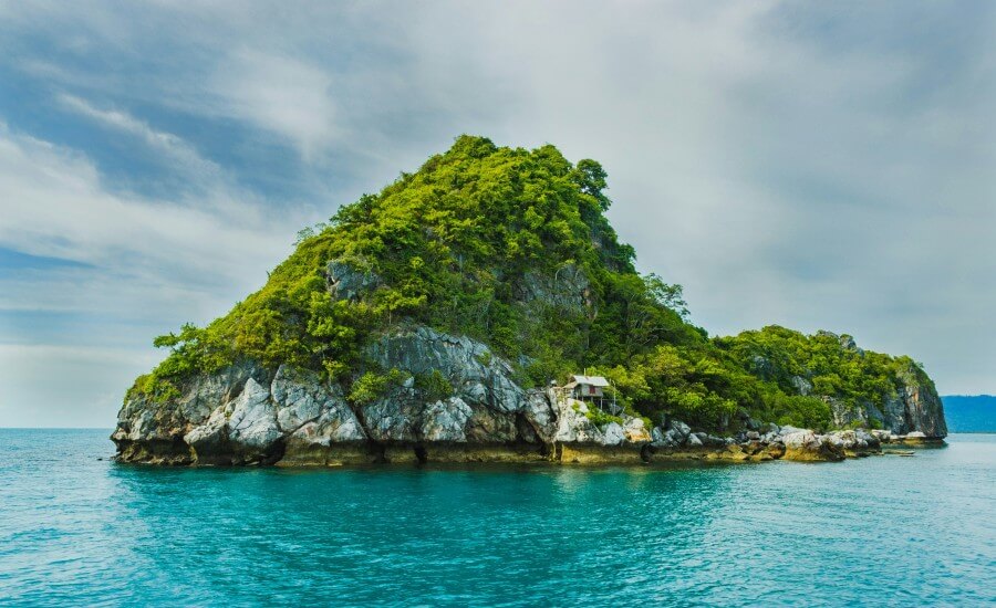 Island-Hopping Without the Crowds: 7 Underrated Archipelagos